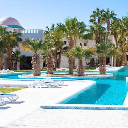 The Palace Beach Hotel Хургада Екстериор снимка