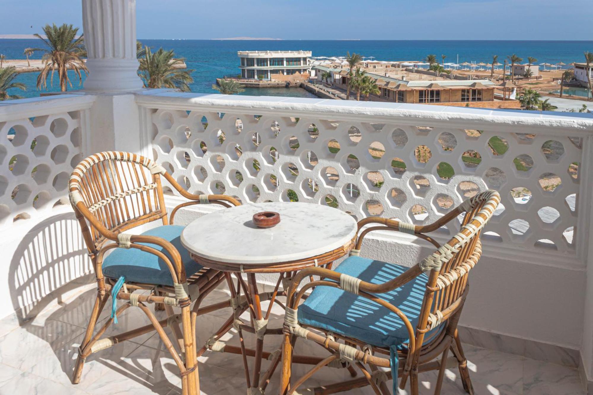The Palace Beach Hotel Хургада Екстериор снимка
